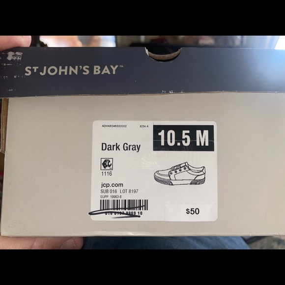 Shoe - Picture 3 of 3